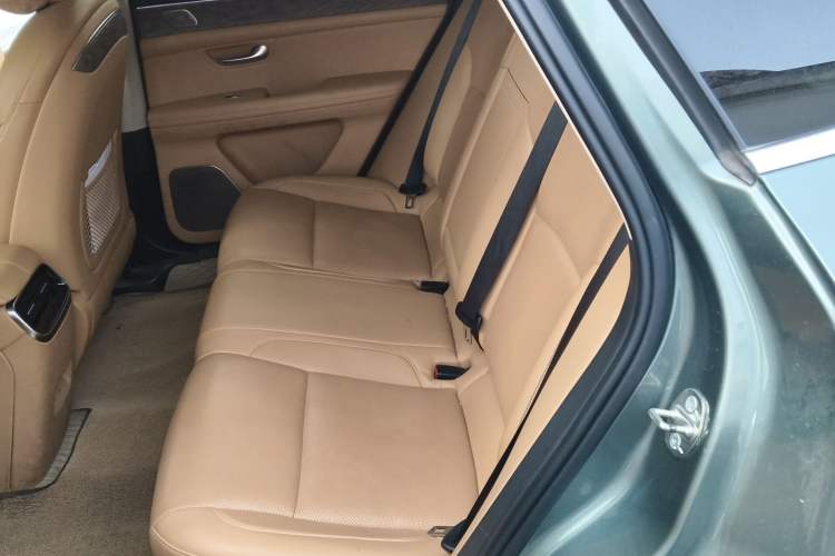 Used Hima AITO M5 2022 Range-Extended Rear-Drive Standard Version Left Rear Seat