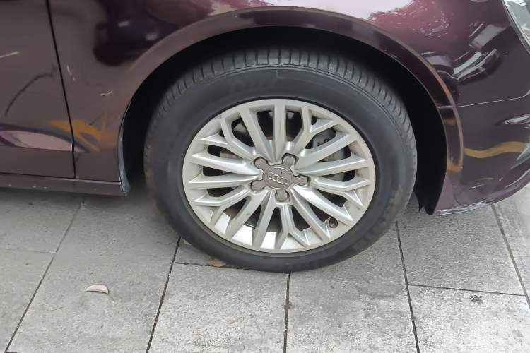 Used Audi A3 2014 Limousine 35 TFSI Automatic Fashion Model