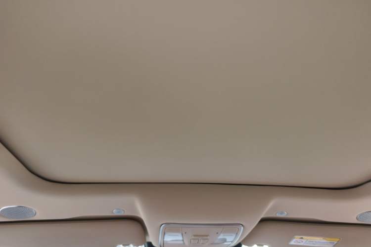 Used Landian E5 PLUS 2026 Model 230km Ultra-Long-Range Version Ultra 7-seater