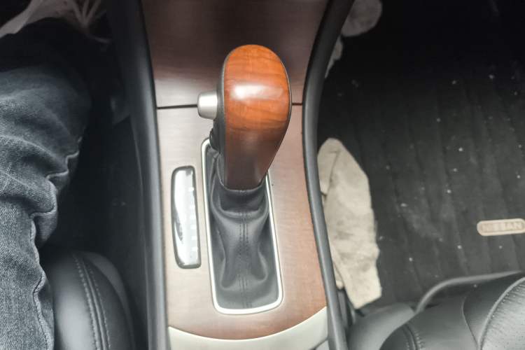 Used Nissan Sylphy 2009 1.6XL Automatic Luxury Sunroof Edition
