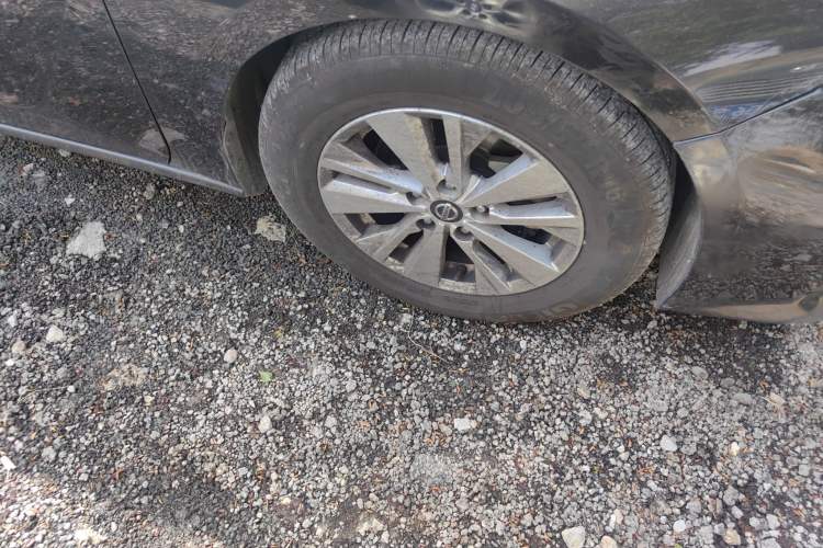 Used Nissan Teana 2020 2.0L XL Comfort Edition Right Front Wheel Hub