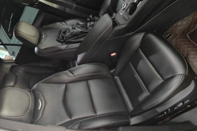 Used Cadillac XT4 2020 Revised Version 28T Two-Wheel Drive Luxury Edition