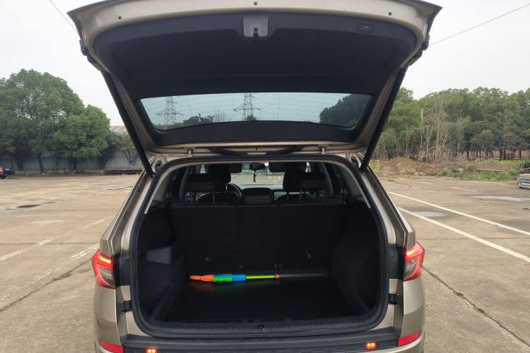 Used Skoda Kodiaq 2017 TSI330 5-seat Two-Wheel Drive Comfort Edition
