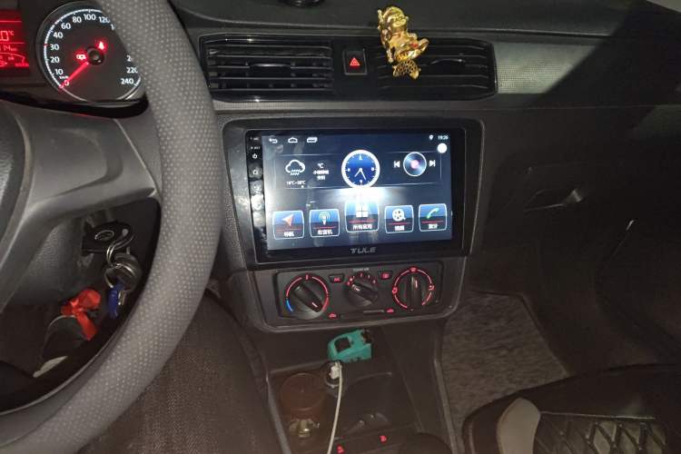 Used Volkswagen Santana 2019 1.5L Manual Fashion Edition China VI Standard