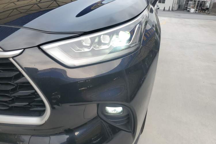 Used Toyota Highlander 2022 Dual-Engine 2.5L Two-Wheel Drive Prestige Edition 7-Seater Left Front Headlight