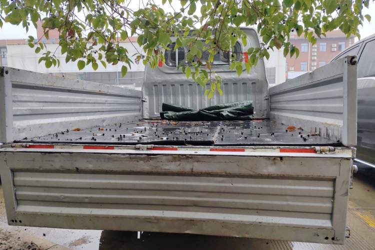 Used Dongfeng Xiaokang C32 2019 1.5L Standard Version China VI DK15
