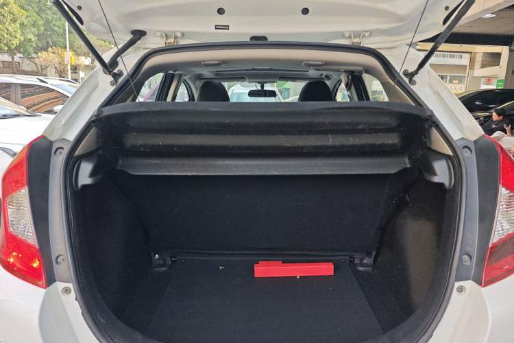 Used Honda Fit 2016 1.5L LXS CVT Comfort Sunroof Version