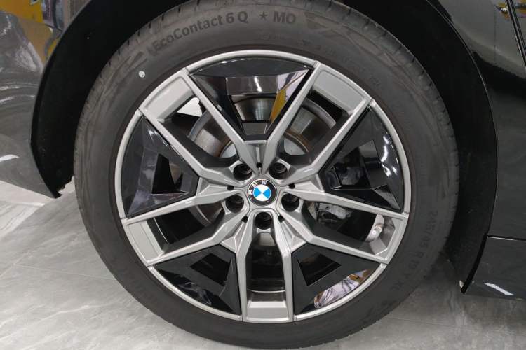 Used BMW 5 Series 2024 530Li Leading Luxury Package
