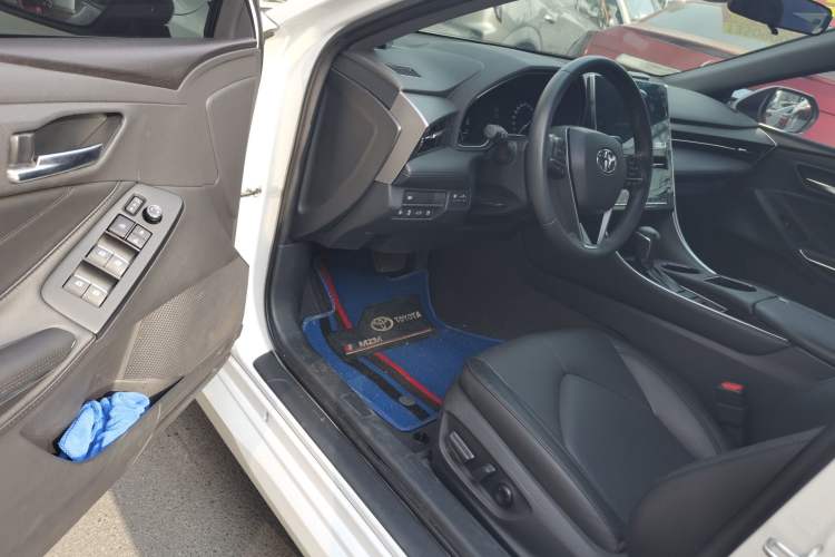 Used Toyota Avalon 2023 2.0L Luxury Edition
