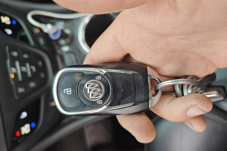 Used Buick Envision 2019 20T Two-Wheel Drive Elite Version China VI Standard
