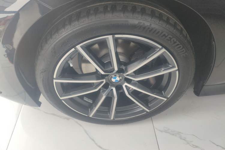 Used BMW 3 Series 2023 325Li M Sport Package
