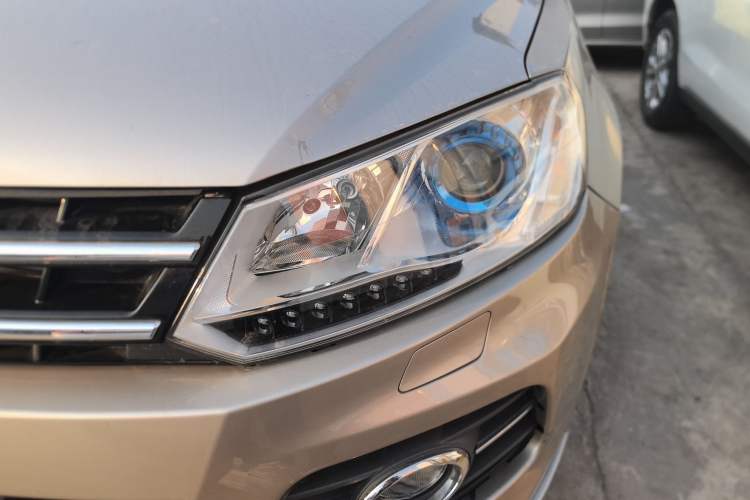 Used Zotye T600 2015 1.5T Manual Luxury Model
