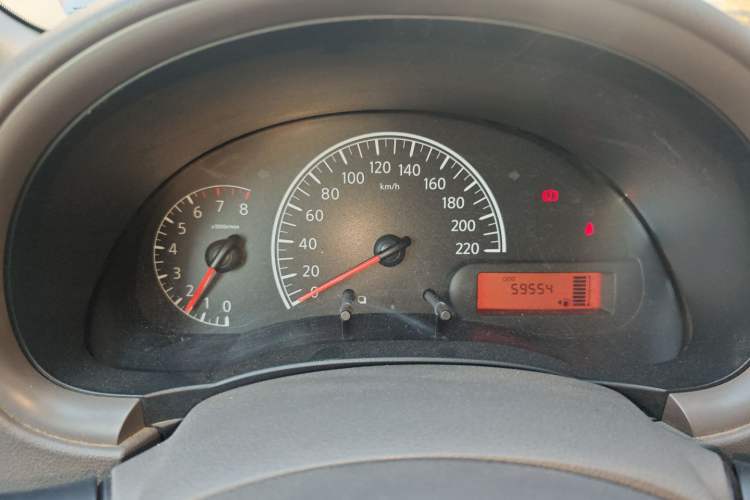 Used Nissan Sunny 2016 1.5XE Manual Leading Edition
