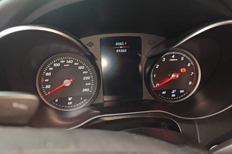 Used Mercedes-Benz C-Class 2017 Facelift C 200 Station Wagon