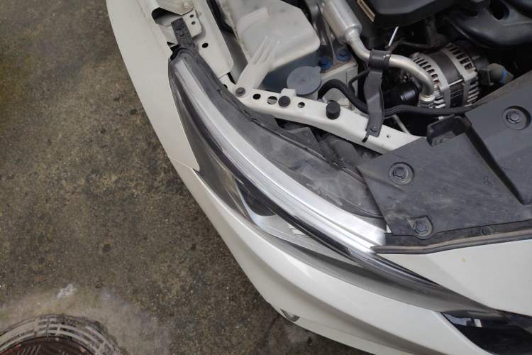 Used Nissan Teana 2021 2.0L XL Comfort Edition Right Front Headlight