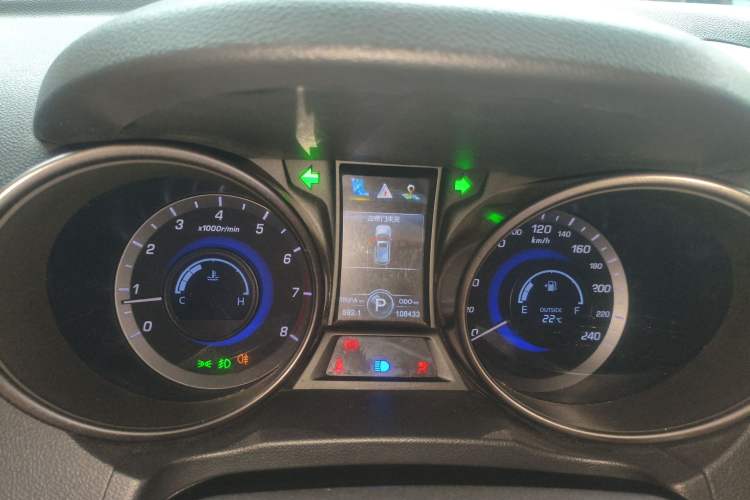 Used Changan CS75 2016 1.8T Automatic Elite Model China IV Standard