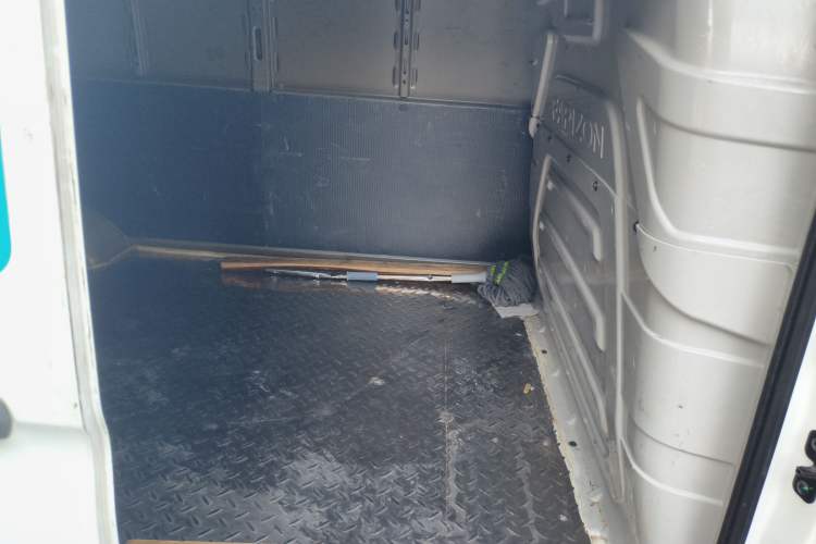 Used Farizon Xingxiang V 2023 V6E Ningde Times 41.86kWh Value Edition