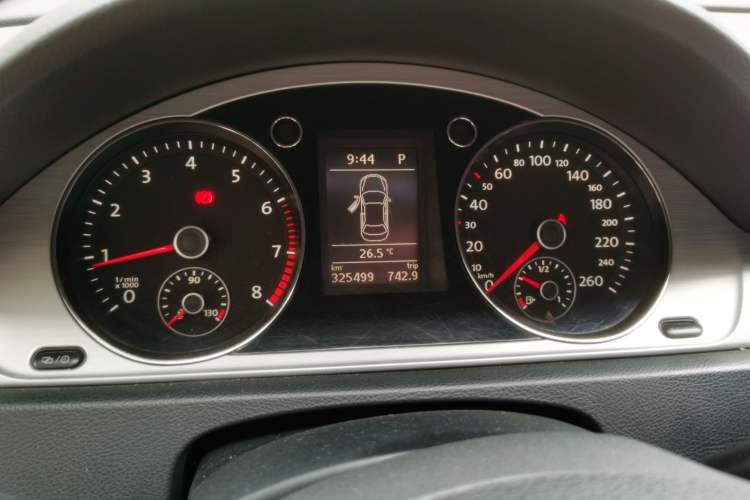 Used Volkswagen Magotan 2013 1.8TSI Premier Model

