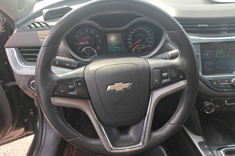 Used Chevrolet Malibu 2016 2.0L Automatic Luxury Edition
