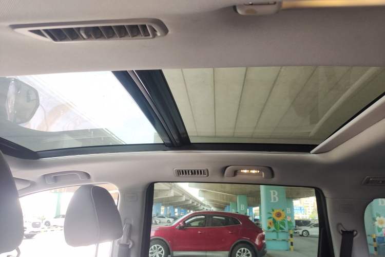 Used GAC Trumpchi M6 2019 270T DCT Prestige Edition (7-seater) China VI