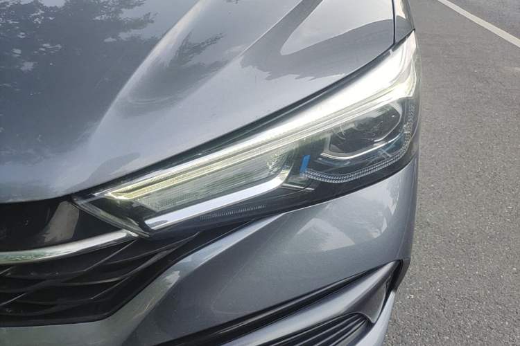 Used Roewe i5 2021 1.5L CVT Starry Edition