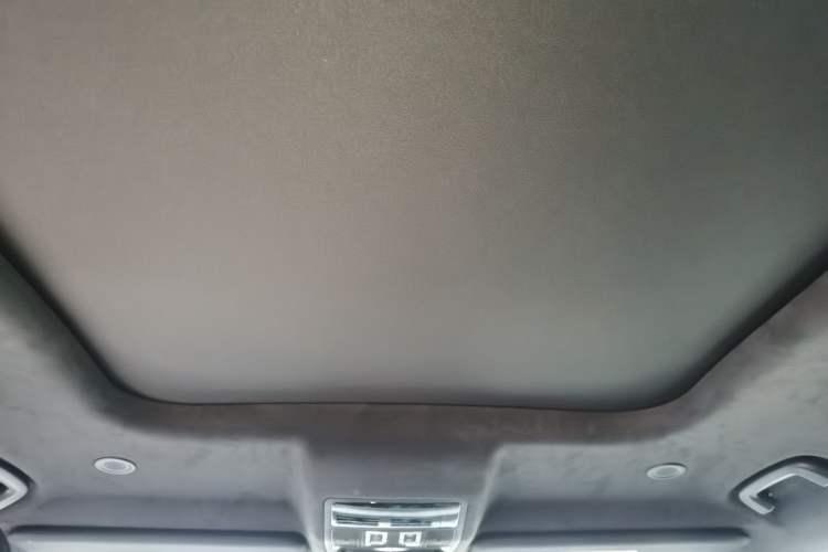 Used Land Rover Defender 2025 110 3.0T P400 X Headliner