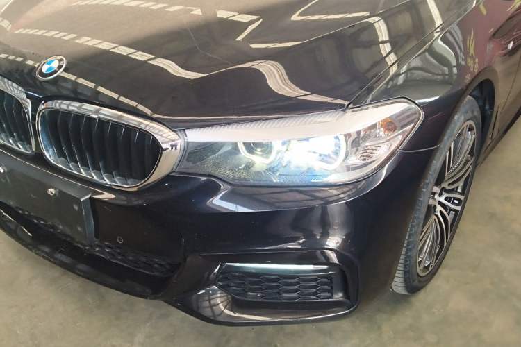 Used BMW 5 Series 2018 Restyled 530Li Leading Edition M Sport Package Left Front Headlight