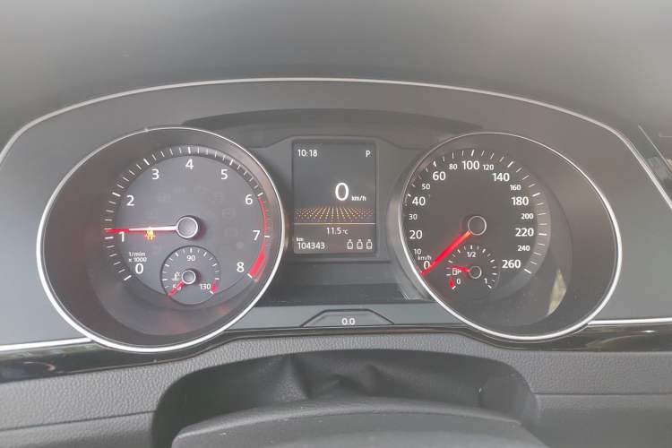 Used Volkswagen Variant 2017 380TSI Two-Wheel Drive Comfort Edition