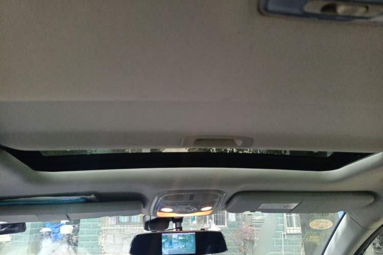 Used Haval H6 2015 Upgraded Model 1.5T Manual Two-Wheel Drive Elite Version