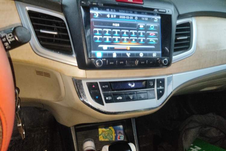 Used Honda Jade 2013 1.8L automatic Comfort version 5 seats