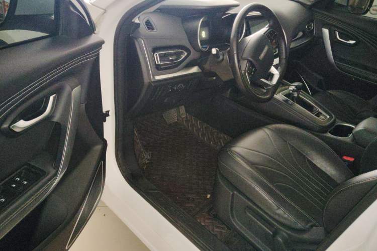 Used JETOUR X70M 2021 1.5T DCT Prestige Partner Model 5 Seats