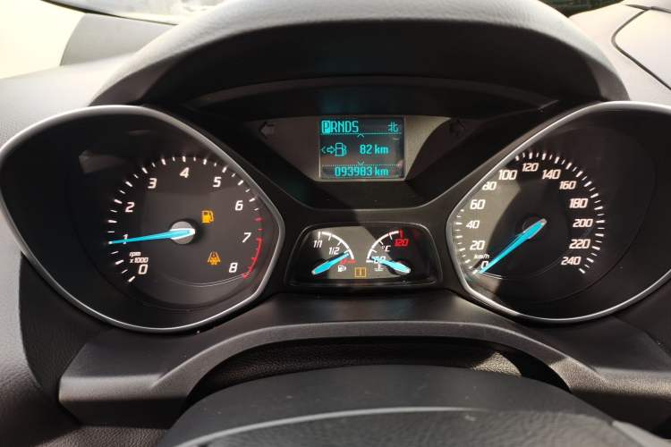 Used Ford Kuga 2013 1.6L GTDi Two-Wheel-Drive Trend Model