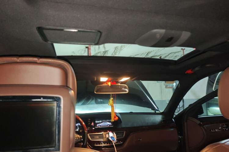 Used Mercedes-Benz S-Class 2011 S 350 L CGI Headliner