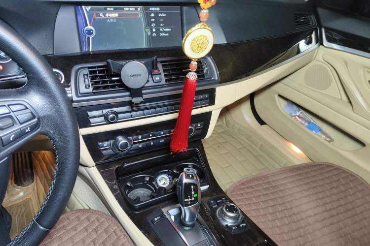 Used BMW 5 Series 2012 523Li Luxury Model
