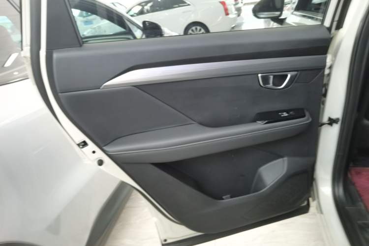 Used Wuling Asta 2022 2.0L DHT Electric Power Version