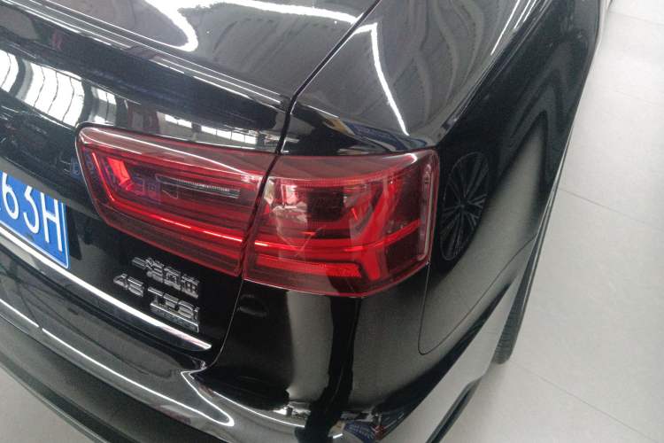 Used Audi A6L 2018 30th Anniversary Edition 45 TFSI quattro Sport model
