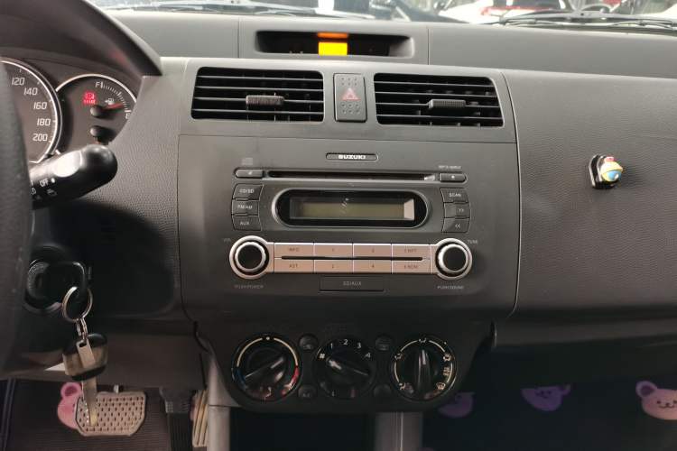 Used Suzuki Swift 2013 1.5L Automatic 20th Anniversary Limited Edition Audio And AC Panel