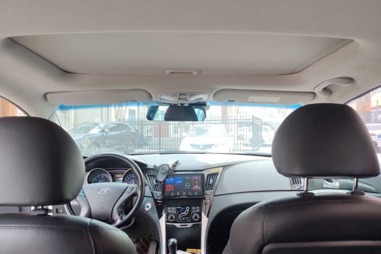 Used Hyundai Sonata 2014 2.4L Automatic Leading Edition China V Standard Headliner