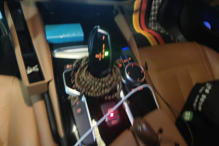 Used BMW 5 Series 2018 Restyled 530Li Luxury Edition M Sport Package