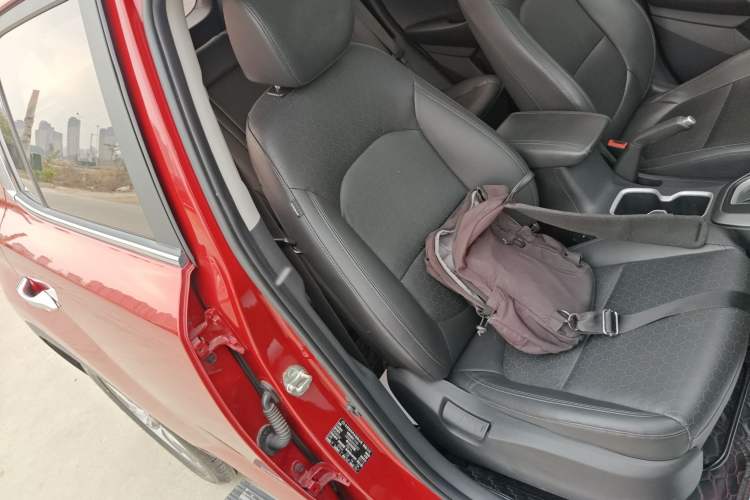 Used Hyundai ix35 2018 2.0L Automatic Two-Wheel Drive Zhiyong·Changlian Edition Right Front Seat