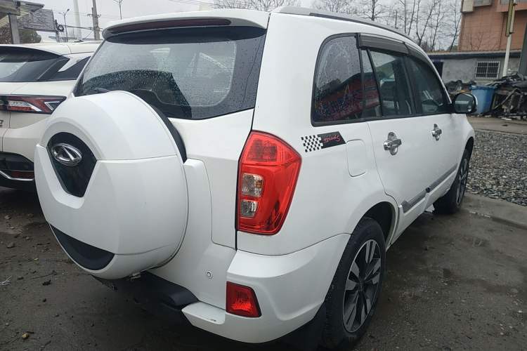 Used Chery Tiggo 3 2016 1.6L Manual ZhiShang Edition