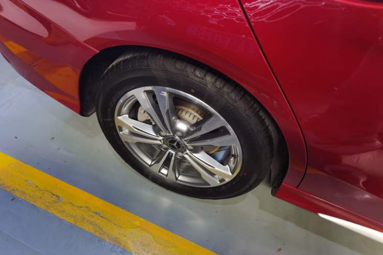 Used Mercedes-Benz C-Class 2017 Facelift C 200 L Sport Edition Right Rear Wheel Hub