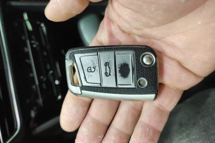 Used Volkswagen Tiguan L 2022 330TSI Automatic Two-Wheel Drive Smart Edition