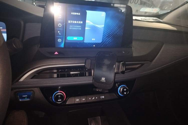 Used Buick Velite 6 2024 450km Range Commuter Version Audio And AC Panel