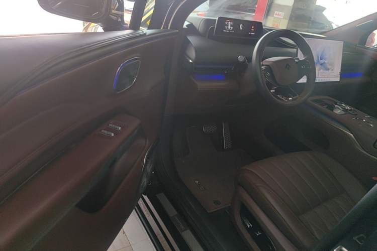 Used Hyptec HL 2025 Model Revised 350 Max Six-Seater LiDAR Edition Driver Seat