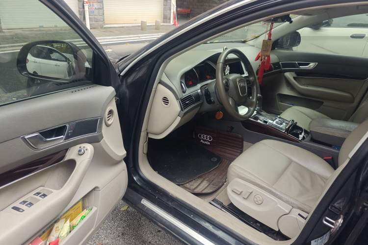 Used Audi A6L 2011 2.0 TFSI Automatic Standard Edition
