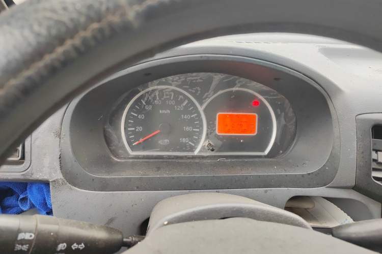 Used BAIC Weiwang 306 2011 1.3L Comfort version 7 seats