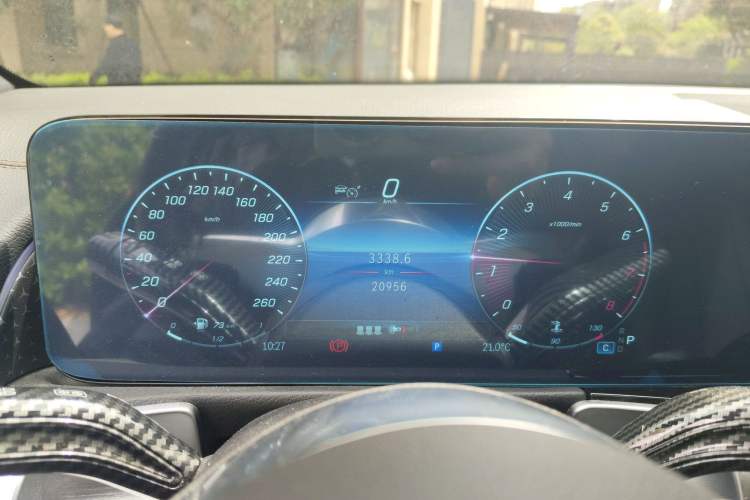 Used Mercedes-Benz GLB 2024-Year Restyled GLB 200 Dynamic Edition Instrument Cluster
