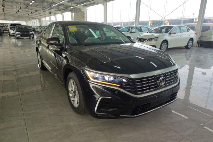 Used Volkswagen Passat New Energy 2025 430 PHEV Hybrid Business Edition