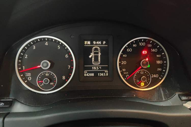 Used Volkswagen Tiguan 2010 2.0 TSI Automatic All-Wheel-Drive Elite Edition